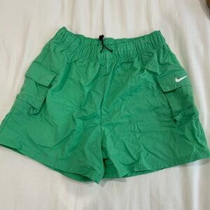 Nike high rise short